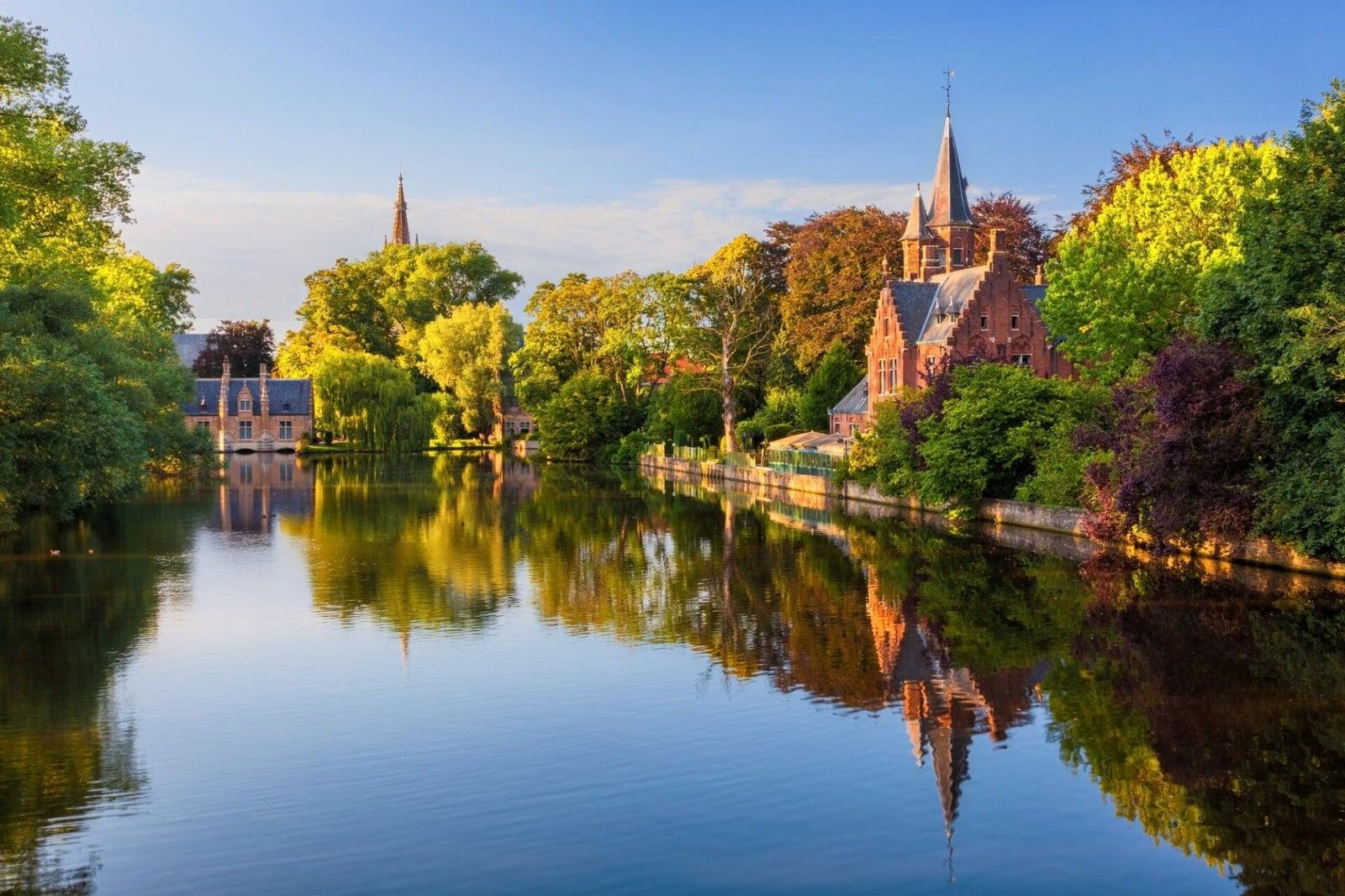 The Minnewater lake in Bruges